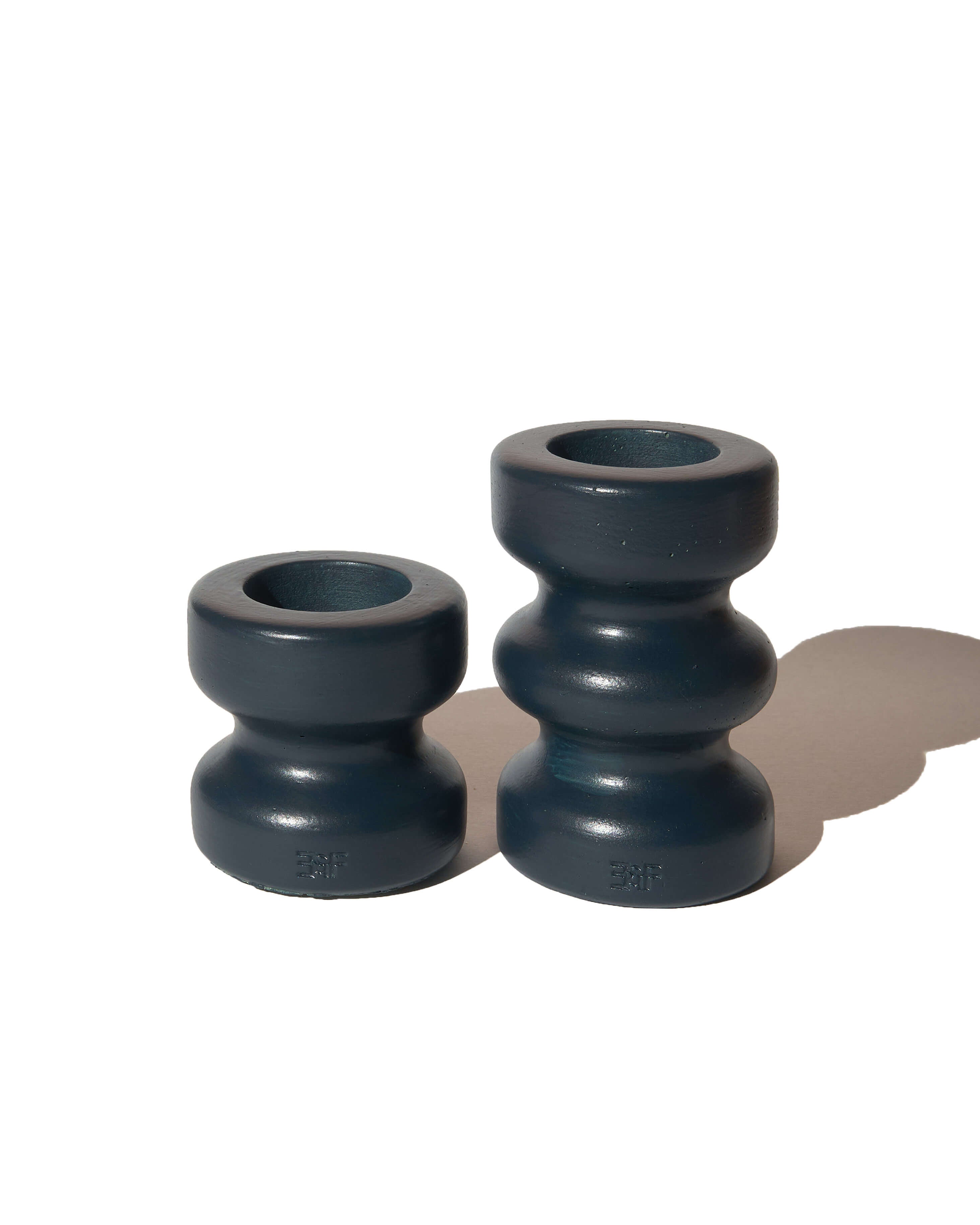 Aurora Duel Candle Holder, Small - Midnight Black