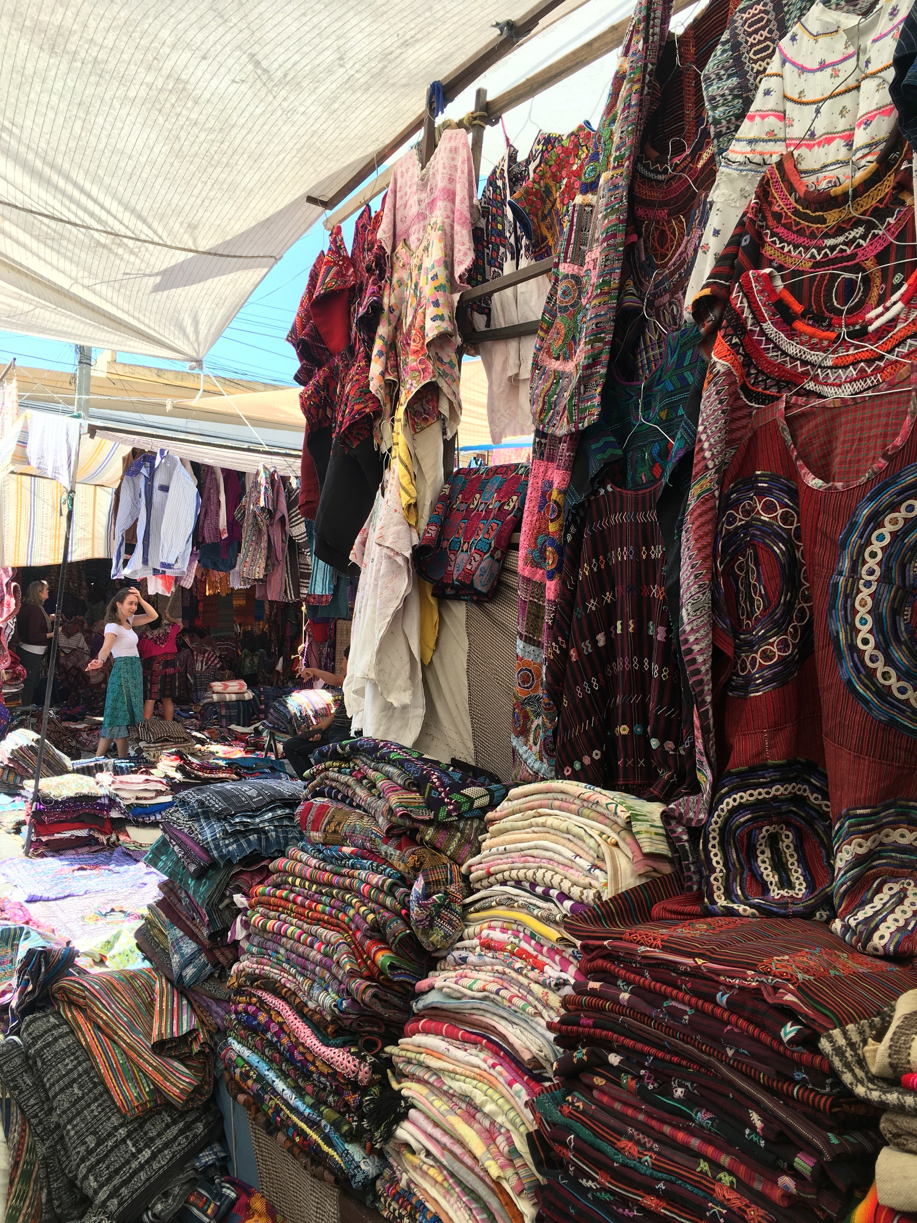 Pale Turquoise Vintage Corte Throw Blanket - Verde