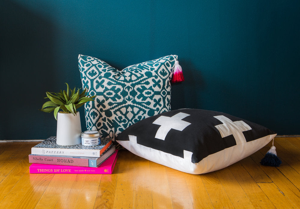 Dark Slate Gray La Cruz Pillow