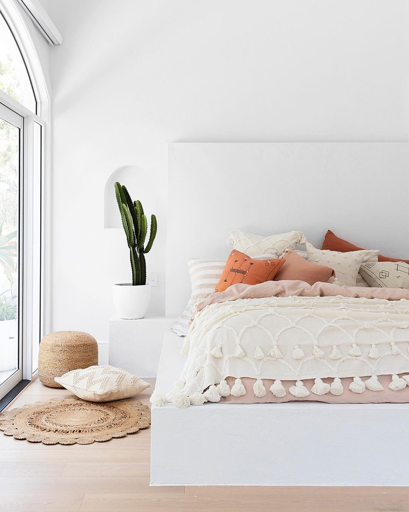The List: 7 Of The Coolest Boho Bedrooms I've found on Pinterest
