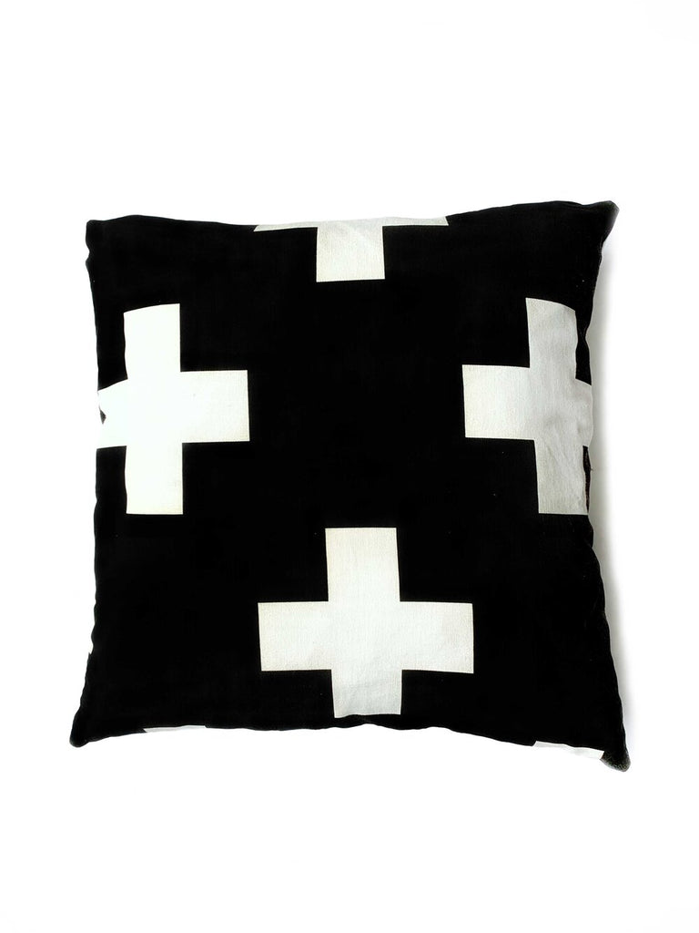 Black La Cruz Pillow